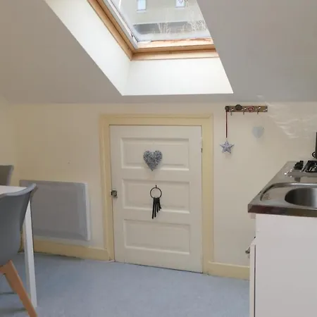 Location Le Pim's à La Feuillée Pour 2 Pers Mont-dore 2 étoiles Apartamento